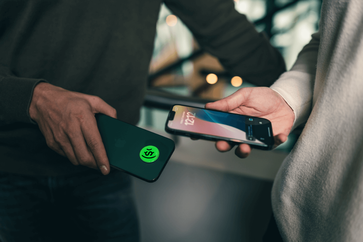 Tippable Phone Tag